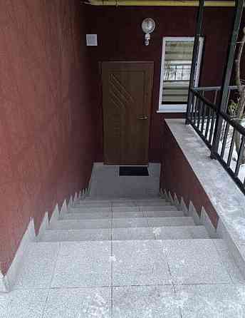 Здам квартиру/офіс 6 кімнат, нульовий поверх, Шевченківський район Львов