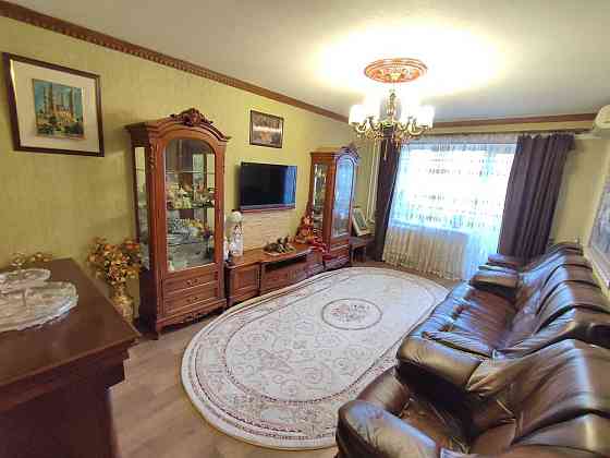 Продам 3-х кімнатну квартиру на Намиві Николаев