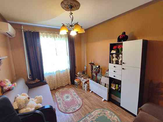 Продам 3-х кімнатну квартиру на Намиві Николаев