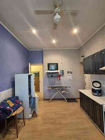 Продам 3 к Сталинка, с А.О р-н Центра. Кам`янське (Запорізька обл.)