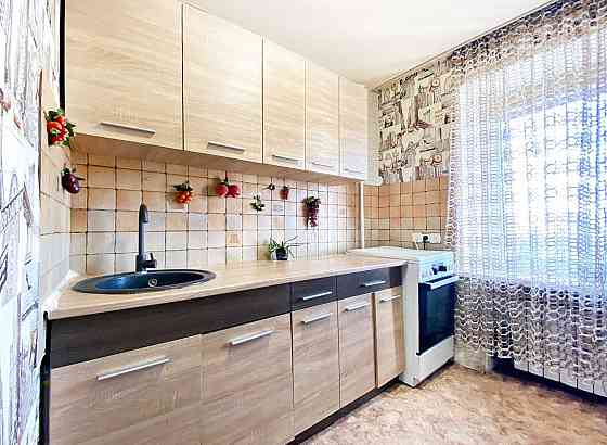 1 кім в ЦЕГЛІ багатоповерхівка смт СЛОБОЖАНСЬКЕ (ЮВІЛЕЙНЕ) (717459) Днепр