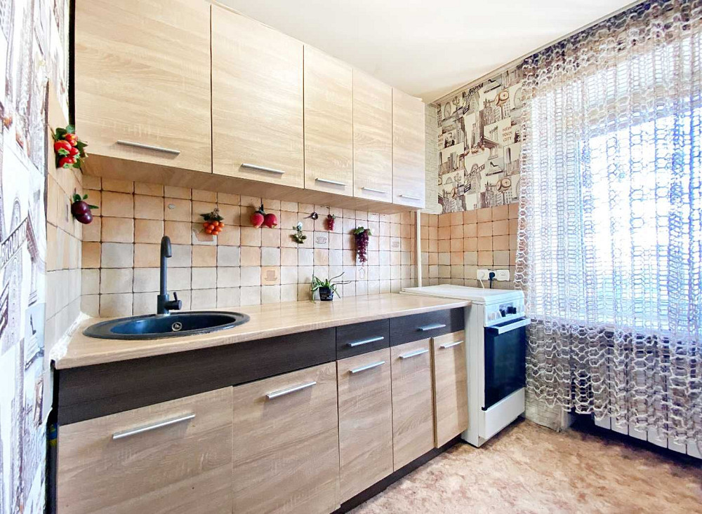 1 кім в ЦЕГЛІ багатоповерхівка смт СЛОБОЖАНСЬКЕ (ЮВІЛЕЙНЕ) (717459) Днепр - изображение 1