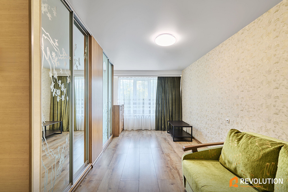 Без% для покупця 1к ремонт Миропільська 15б гуртожиток Чернігівська Киев - изображение 1