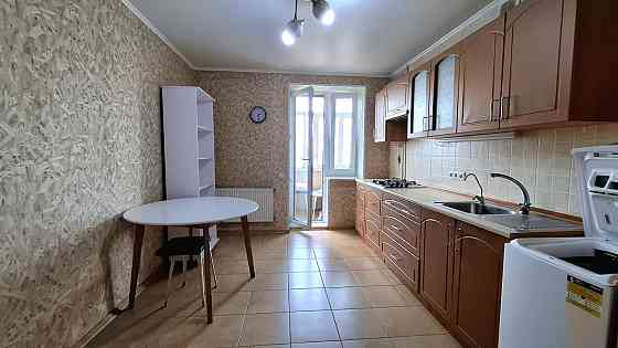 3 кімнатна квартира 7/9 Ц  68 м2   р-н  Седова - "ДЕПОТ" Черкаси