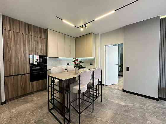 Оренда 2-х кім кв +кухня вітальня в ЖК Семицвіт по вул. Шевченка Львов