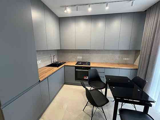 Здається 2кімн. Новобудова вул. Героїв Майдану Черновцы