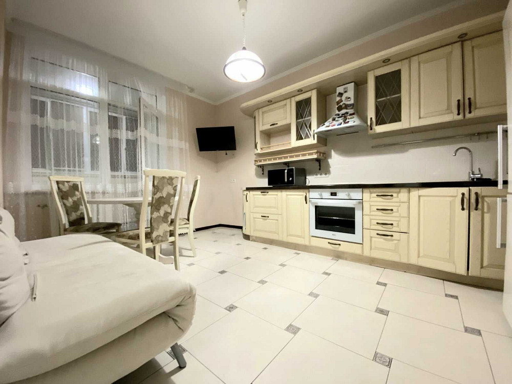 Пчілки 2а, Позняки, 1 кімнатна 50м2 біля Ашану Київ - зображення 8