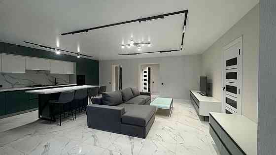 Продаж великої 2к квартири з кухнею-студією в центрі ,вул.Вагилевича Ивано-Франковск