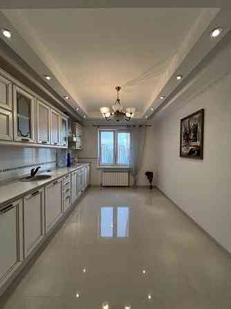 Простора 3-к квартира вул. Урлівська 30 Киев