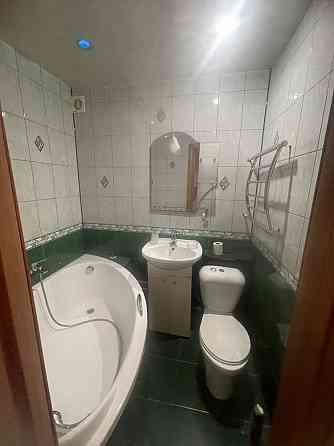 Продам. 1 ком , Половки 