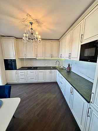 Ексклюзивна 4-к квартира вул. Драгоманова 17 Киев