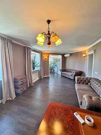 Ексклюзивна 4-к квартира вул. Драгоманова 17 Киев