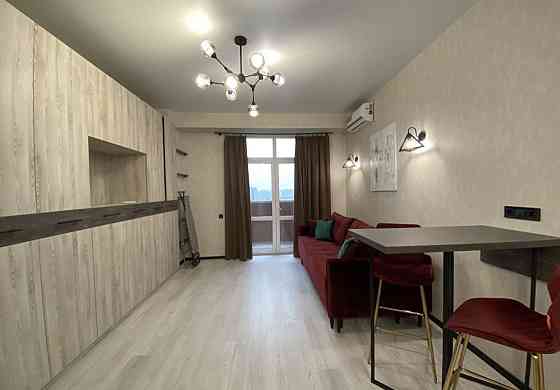 Сдам 1-к студию Новый дом. Центр . Днепр