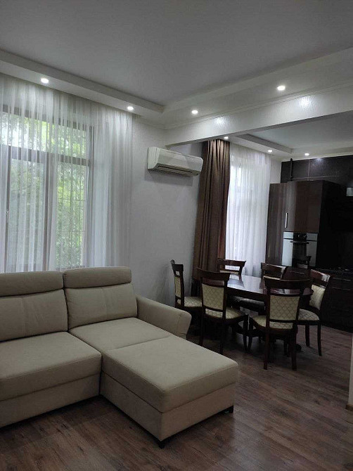 Двокімнатна квартира, пр Соборний, зупинка вул. Миру. Оренда з 15.09 Запоріжжя - зображення 1