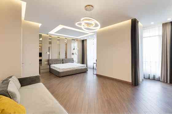 Без комиссии. Аренда 2х этажного пентхауса с джакузи террасой и видом Киев