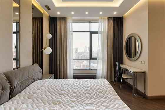 Без комиссии. Аренда 2х этажного пентхауса с джакузи террасой и видом Киев