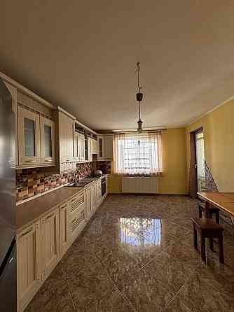 Оренда 2-кімнатної квартири по вул. Винна Гора, Винники Винники