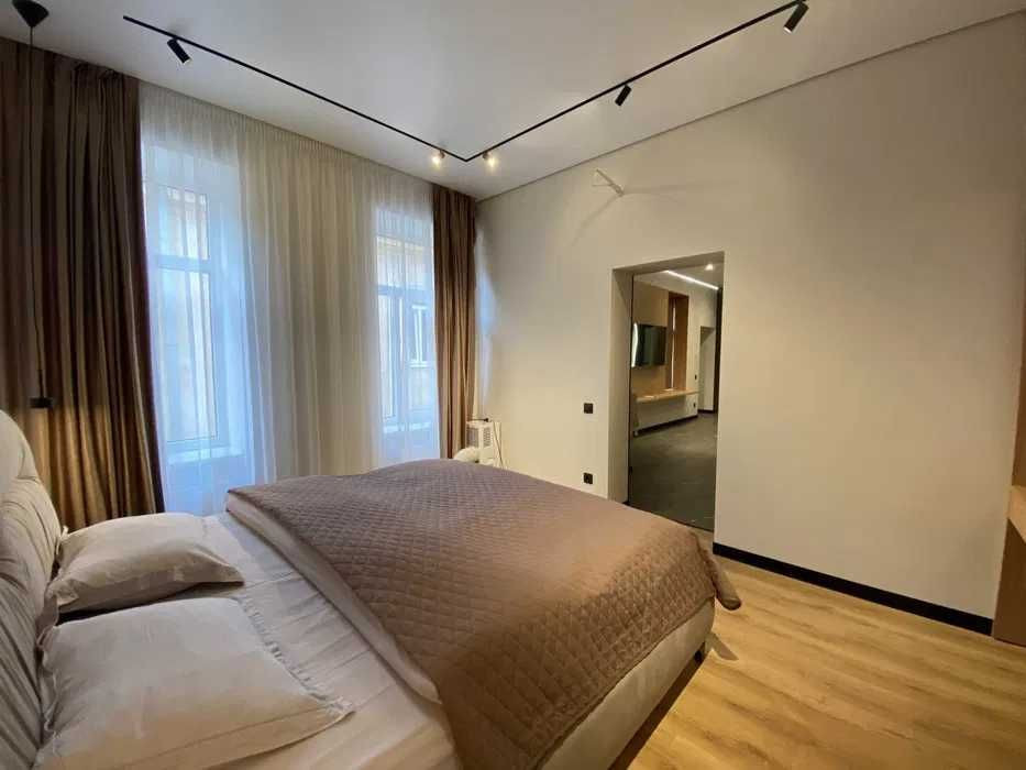 Площа Ринок, Оперний театр, Ратуша, Центр Львов - изображение 6