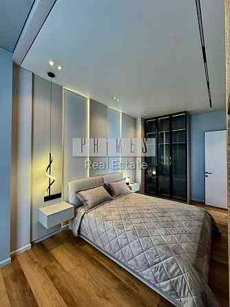 Продаж 2 к квартири з новим  ремонтом Печерський р-н Новий Жк Киев