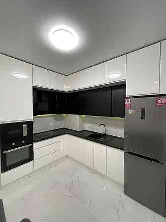 ПРОДАЖ: Класна 2-х VIP новобуд, РІВНЕНСЬКА (5хв доТЦ МАЙДАН,McDonalds) Черновцы