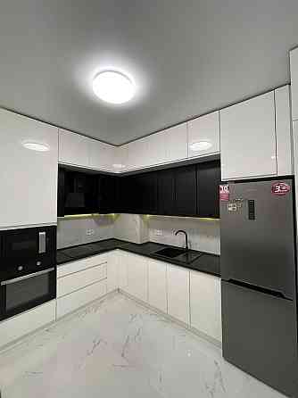 ПРОДАЖ: Класна 2-х VIP новобуд, РІВНЕНСЬКА (5хв доТЦ МАЙДАН,McDonalds) Черновцы