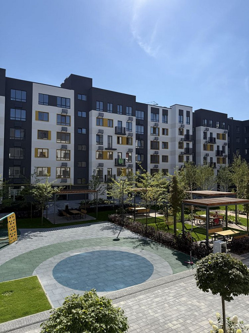 Продаж квартири в теплому цигляному будинку Ірпінь - зображення 1