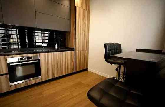 Без% 2 Кімнатна Квартира Чикаго Жилянська Саксаганського Володимирська Киев