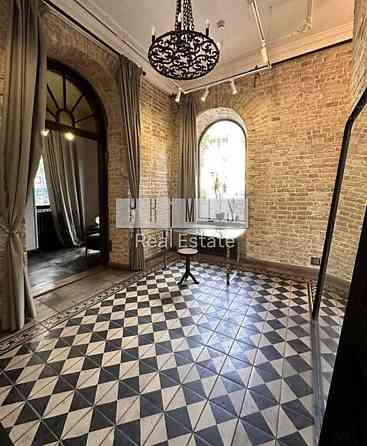 Оренда 2к квартири, вул. Михайлівська 24А, Поштова площа Киев