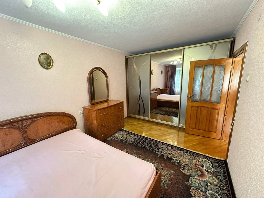 Власник,ТЦ Майдан,3к,88м² Черновцы - изображение 2