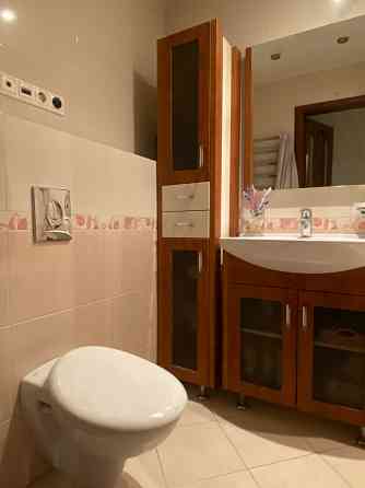 Оренда видова 3 кімнатна квартира Дарницький бульвар 8 Киев