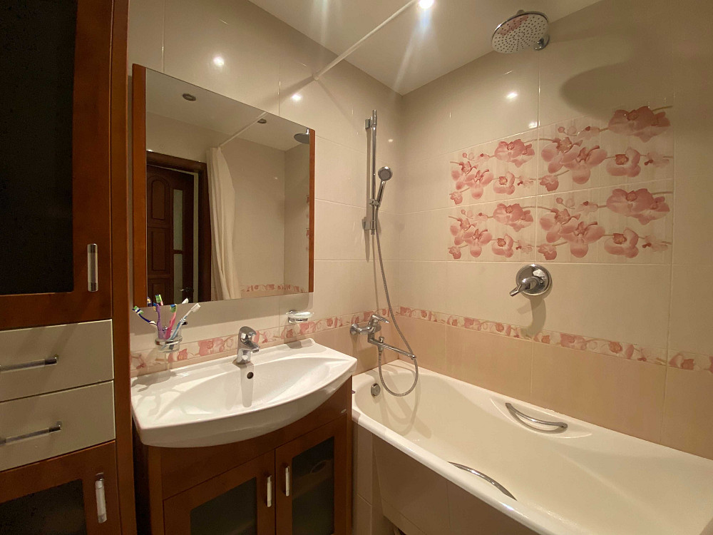 Оренда видова 3 кімнатна квартира Дарницький бульвар 8 Киев - изображение 5