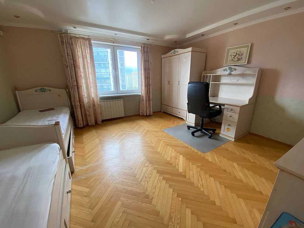 Оренда видова 3 кімнатна квартира Дарницький бульвар 8 Киев - изображение 4