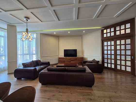 Без % Оренда 4к квартири  166квм Бульварно-Кудрявська 36 Киев