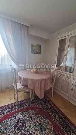 Оренда квартири . Антоновича. м. Олімпійська 3 к . Киев