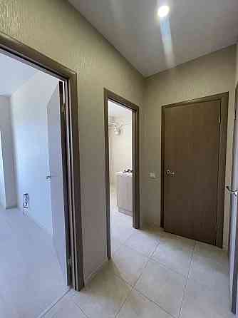 Продам однокімнатну квартиру з гардеробною в ЖМ «7 Небо» Авангард