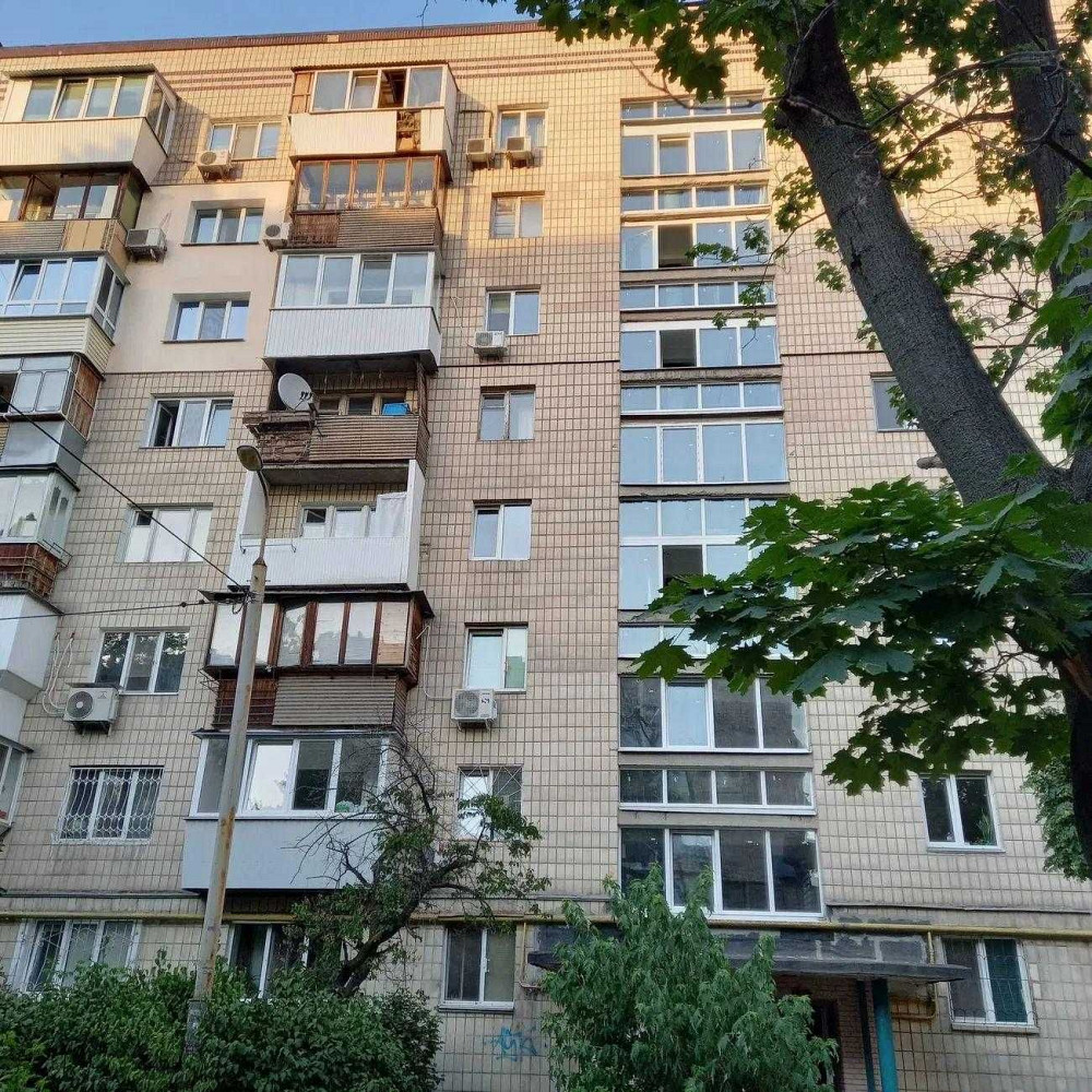 АК 2 Кімнатна Лівобережна Русанівка Русанівська набережна 4/1 Киев - изображение 4