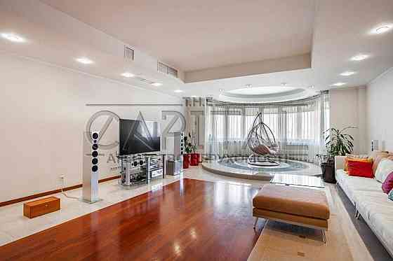 Продаж 4к квартири, 247м2, Київ,  вул. Кропивницького, 10 Киев