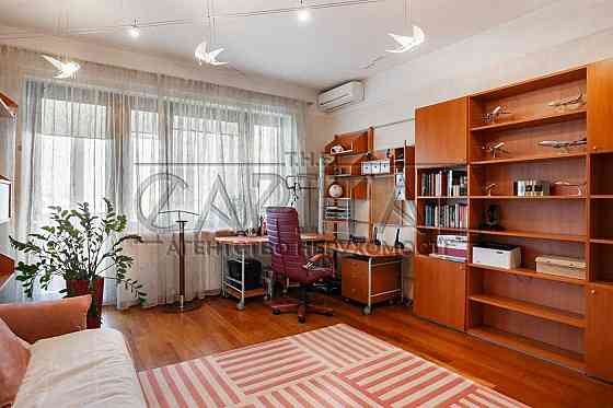 Продаж 4к квартири, 247м2, Київ,  вул. Кропивницького, 10 Киев