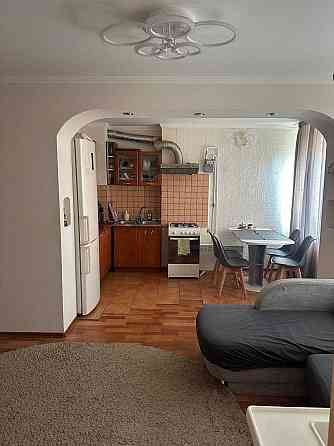 Продам 3к квартиру 2к+кухня-їдальня 44 м2 Набережна Перемоги Днепр