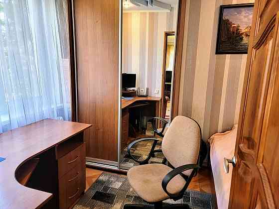 3 комнатная Содружества, 47 рядом Юбилейная Кривой Рог