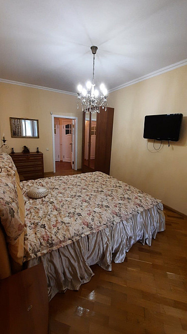 ПРОДАМ 3х-комнатную квартиру ул. АНТОНОВИЧА 140 м. Палац Україна Киев - изображение 7