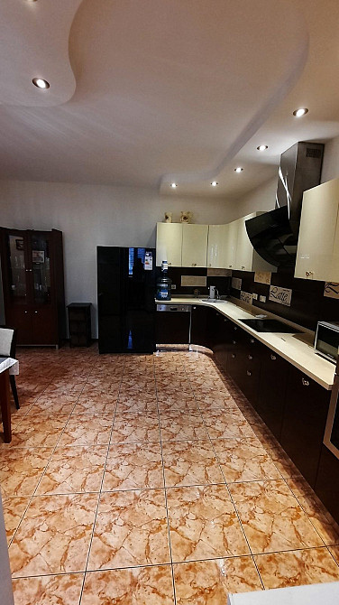 ПРОДАМ 3х-комнатную квартиру ул. АНТОНОВИЧА 140 м. Палац Україна Киев - изображение 1