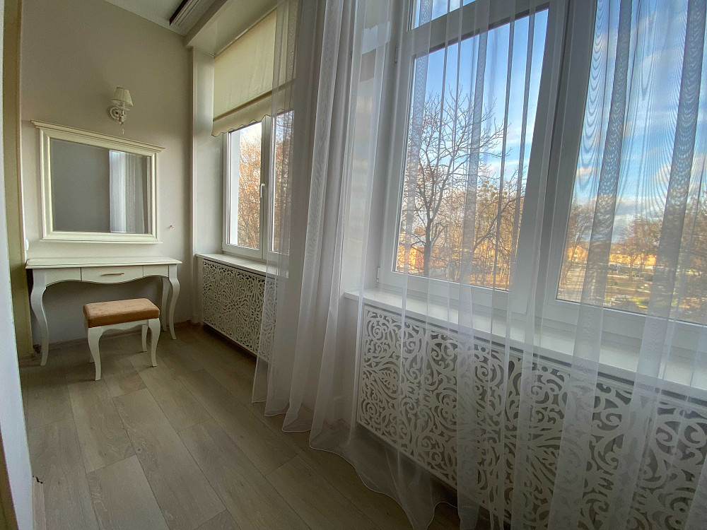 Продаж 4-х кімнатної квартири площею 147м2 від власника Полтава - изображение 2