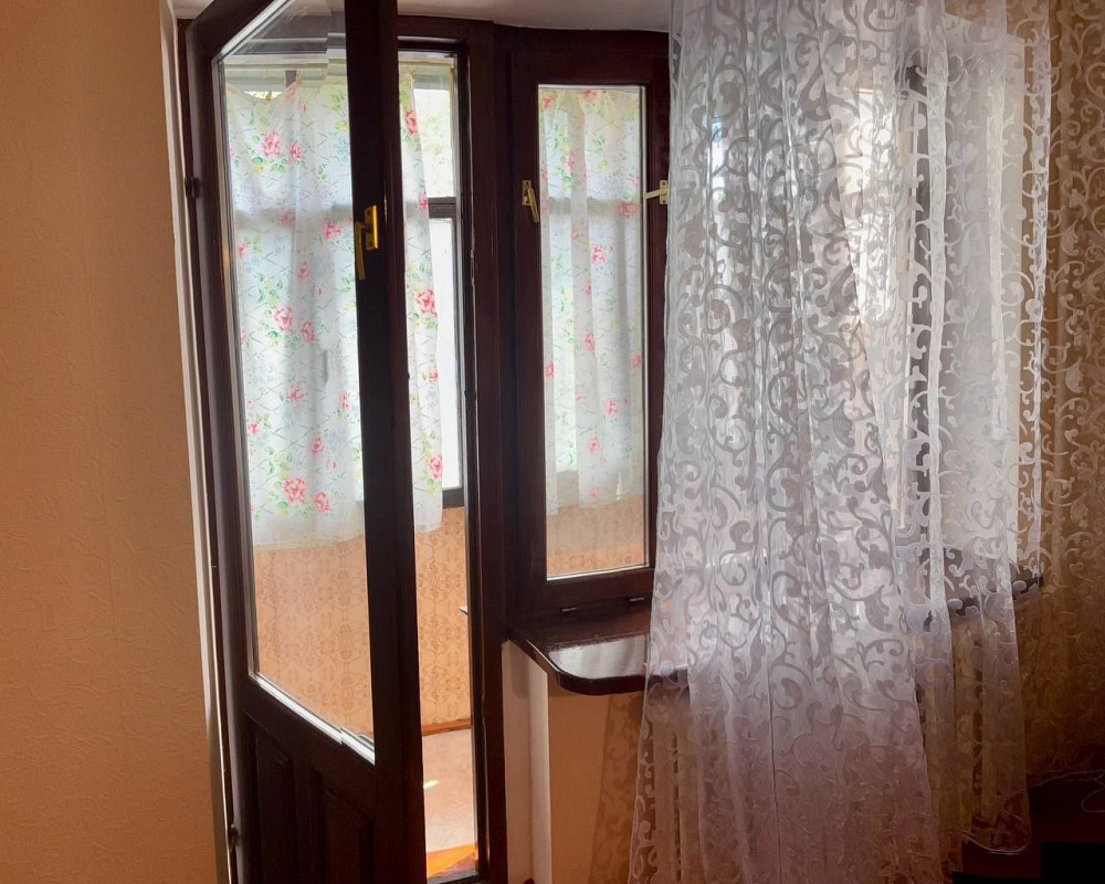 Продам 1к "чешку" 2/5, 35 кв.м.,17кв.,Інтернат, техніка, меблі,вікна Кривой Рог - изображение 6