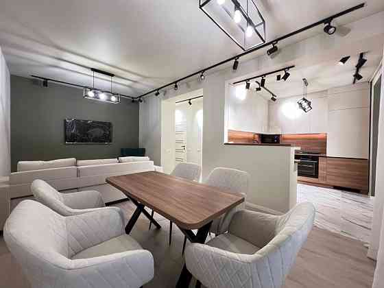 Перша здача квартири 75м2 Киев