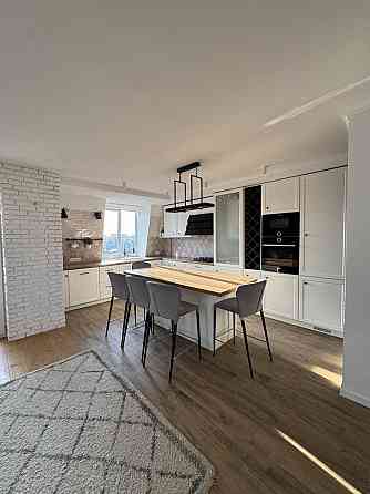 Оренда дизайнерської квартири 112м2 в новобудові вул. Калнишевського Львов
