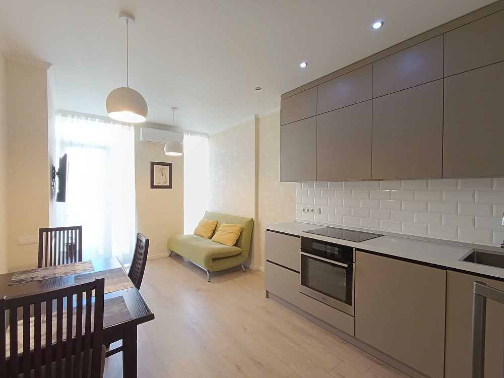 Оренда 3х кімнат. квартир Регенераторна ЖК Комфорт Таун м. Лівобережна Киев - изображение 1