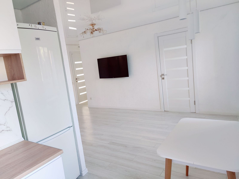 оренда 3 кімнатна центр Перемоги Квартира Победы Кременчук - зображення 7