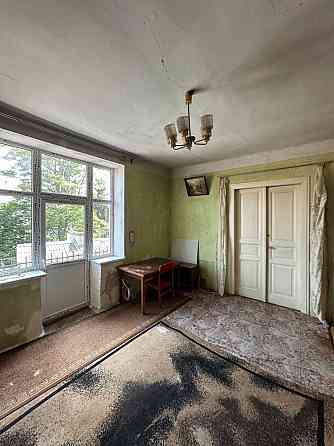 Продам 2х кімнатну квартиру в самому центрі міста! Черновцы