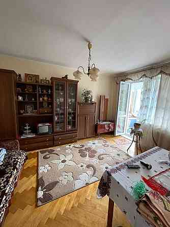 Продаж 2к квартири на вул. Джорджа Вашингтона. Львов